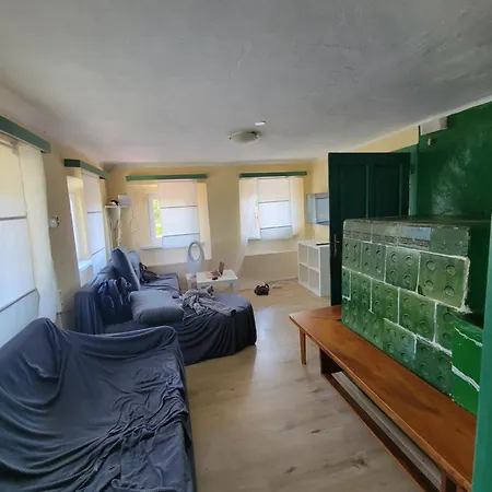 Remote Hilltop Farmhouse - 42 Km From Ljubljana Сasa de vacaciones Smartno pri Litiji