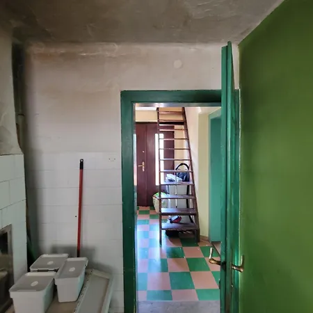 Remote Hilltop Farmhouse - 42 Km From Ljubljana Smartno pri Litiji